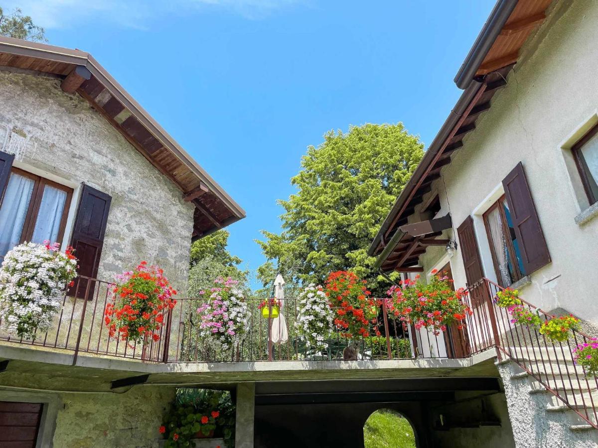 Appartamento Tivano Balcone Con Vista Lago Bellagio Kültér fotó