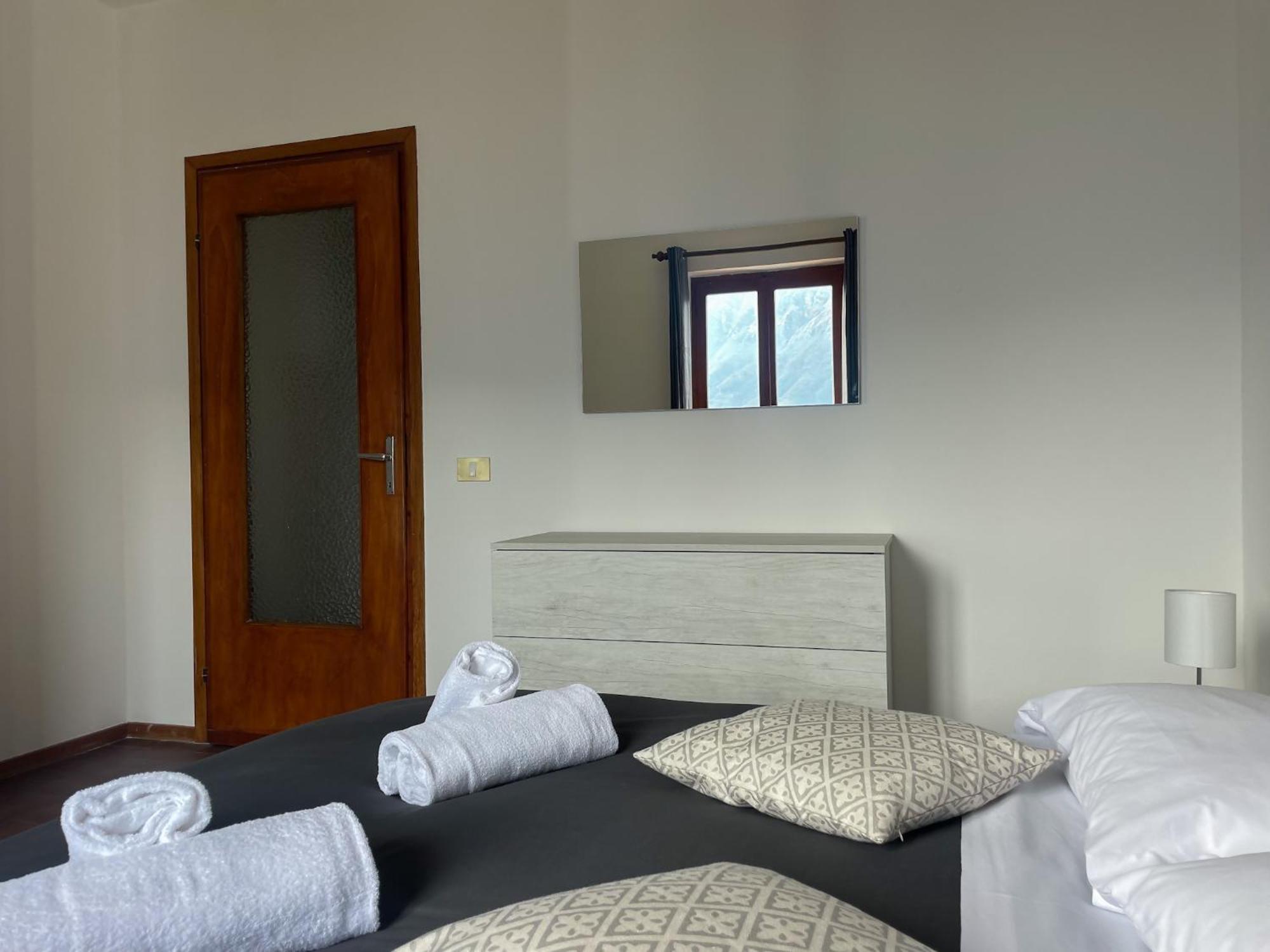 Appartamento Tivano Balcone Con Vista Lago Bellagio Kültér fotó